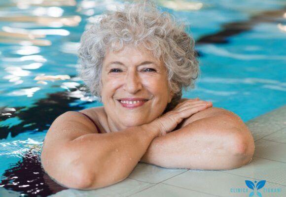 Paciente que tratou as varizes durante natação